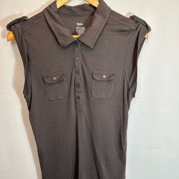 Mossimo Tops - Mossimo Womens Top Tee T Shirt Blouse Sz L Roll Tap Cap Sleeves Pockets Buttons